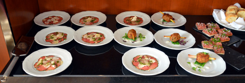 Fingerfood zu Champagner Jacquart im Nassauer Hof