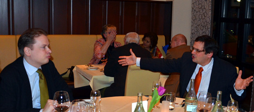 Moderator Panos Kakaviatos im Gespräch mit dem Weinkaiser